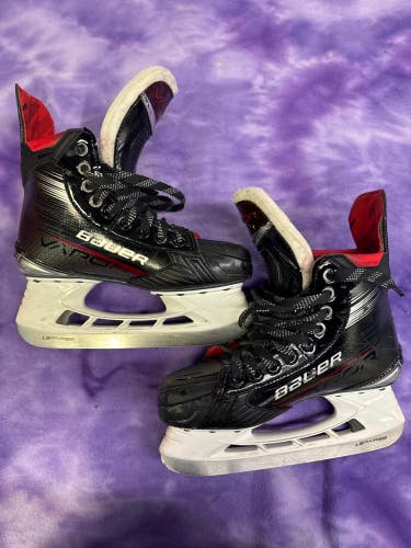 Bauer Vapor X4 Hockey Skates | Intermediate 5 Fit 2 (Used)