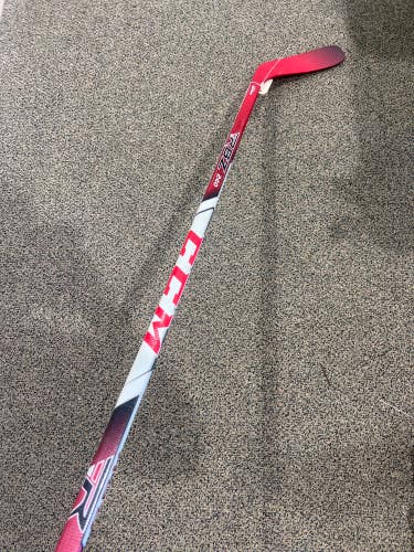 Junior CCM RBZ 240 Hockey Stick Right Handed P40 (New)