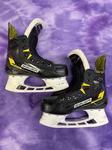 Bauer Supreme M4 Hockey Skates | Junior 2.5 (Used)