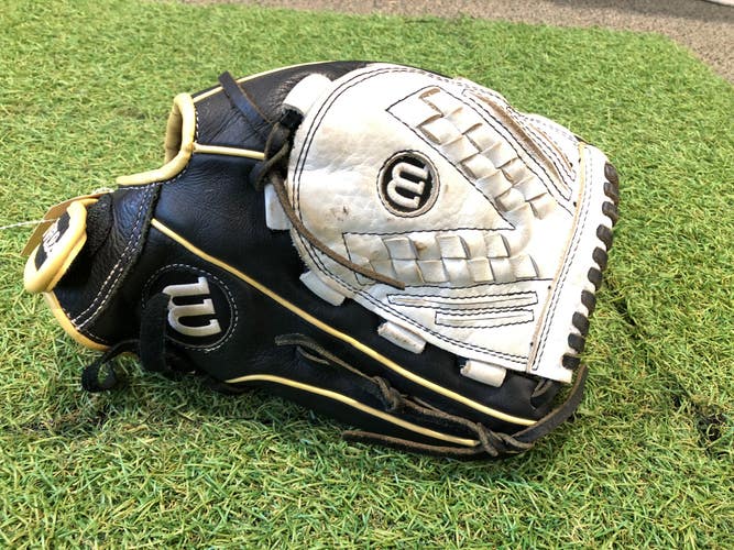 Wilson A500 RH Pitcher's Softball Glove 12.5" (Used)