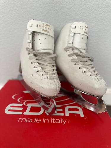 Edea Chorus with Gold Seal Parabolic