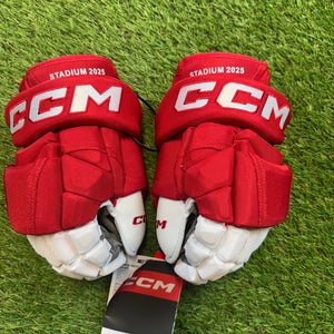 Detroit Hometown-CCM HG12 Gloves 13" Pro Stock (New)