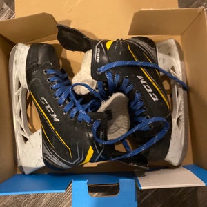 CCM Tacks 9042 Hockey Skates  7 (Used)