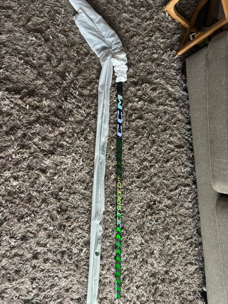 2 Pack, Senior CCM JetSpeed FT5 Pro Left Hand Hockey Stick P88M Pro Stock (New)