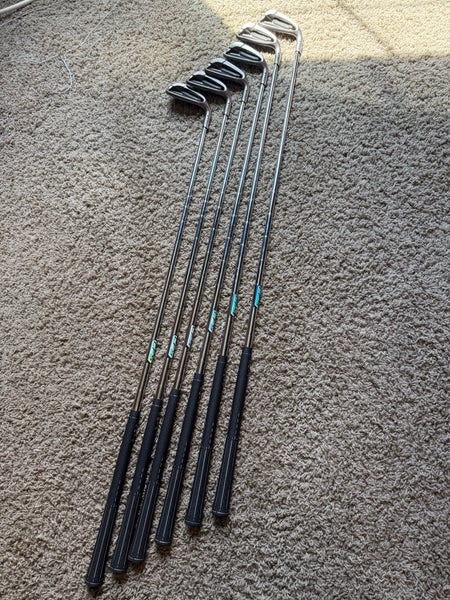 Men's Ping G25 Right Handed Iron Set Regular Flex  Steel Shaft (Used)