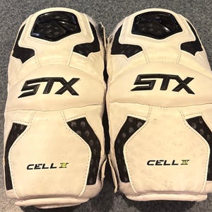 STX Cell IV Arm Pads: Medium