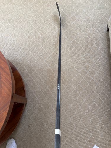 Senior  ProBlackout Right Handed Hockey Stick P29 (Used)
