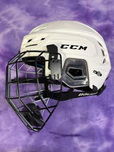 White Medium CCM Tacks 710 Helmet (Used)