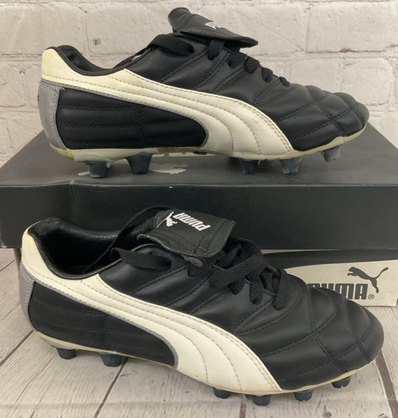 Puma 100445 01 Women's Hamati 5 I FG Soccer Cleats Black White Silver US 6