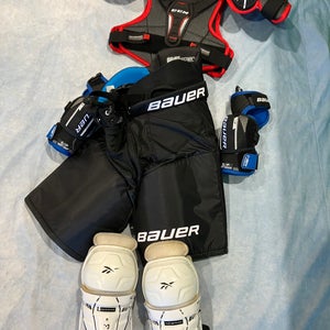 Junior Mixed Brand Hockey Starter Kit (Used)