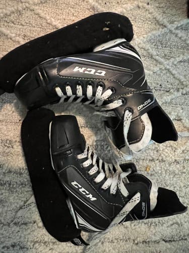 CCM Tack skates