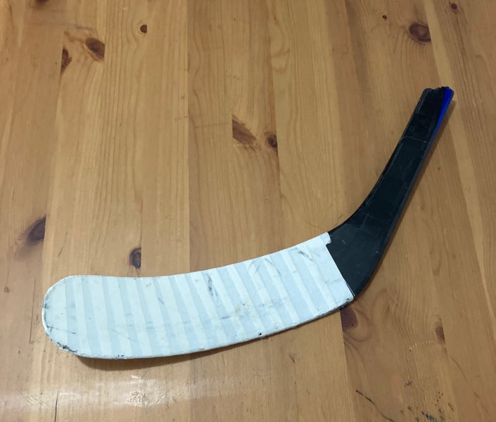 Broken* Bauer Right Handed Blade