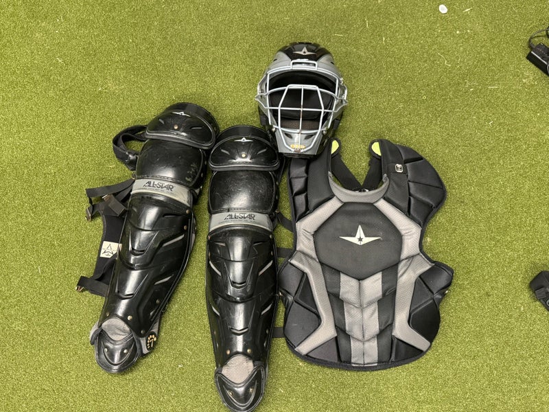 Allstar System 7 Axis Adult Catchers Gear