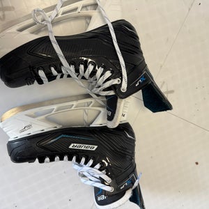 Bauer XLP Hockey Skates Regular Width 10 (Used)
