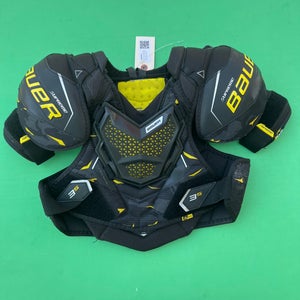 Medium Junior Bauer Supreme 3S Shoulder Pads (Used)
