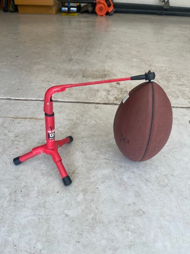 Wilson Pro Kick Football Holder – Adjustable Kicking Tee for Field Goals & Kickoffs