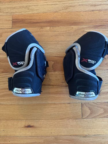 Small Junior Bauer Vapor X800 Elbow Pads (Used)