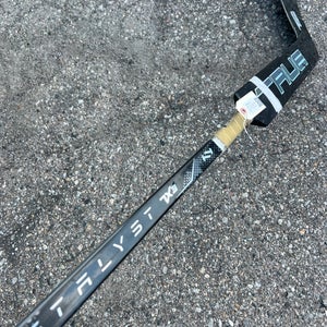 Junior True Catalyst 7x3 Goalie Stick Regular 21" Paddle (Used)