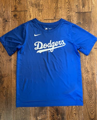 Nike LA Dodgers youth shirt