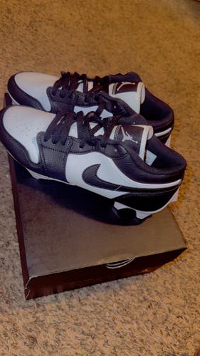 Men's Size M 8.0 (W 9.0) Air Jordan Low Top (Used)