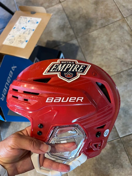 Small Bauer Re-Akt 85 Helmet (Used)