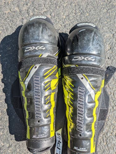 Junior Warrior Alpha Dx4 12" Shin Pads (Used)