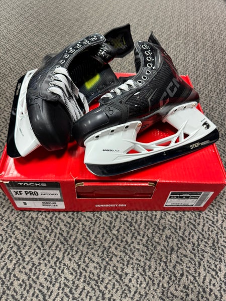CCM Tacks XF Pro (with Speedblade reload release) size 9 Regular width Skates