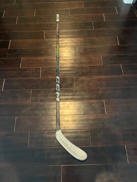 Intermediate CCM Jetspeed FT7 Pro Left Hand Hockey Stick P28 (Used)