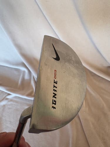Silver Unisex Nike Mallet Ignite Right Handed Putter Uniflex 32" (Used)