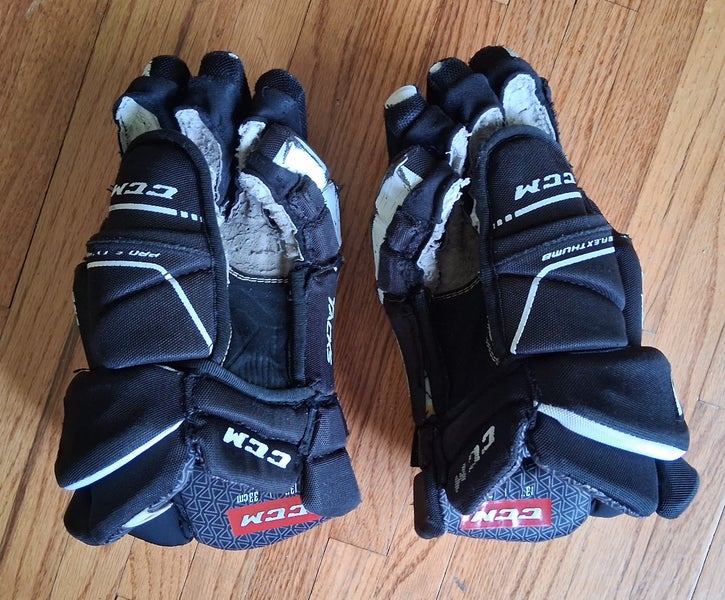 CCM Vector Pro Tacks hockey Gloves 13" (Used)