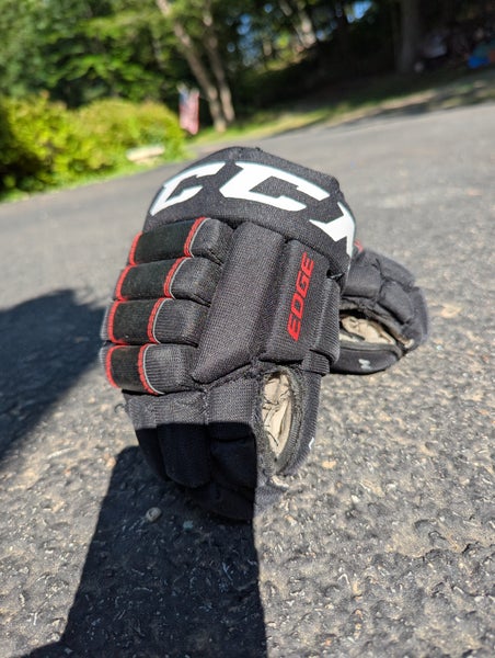 CCM Edge Gloves 10" (Used)
