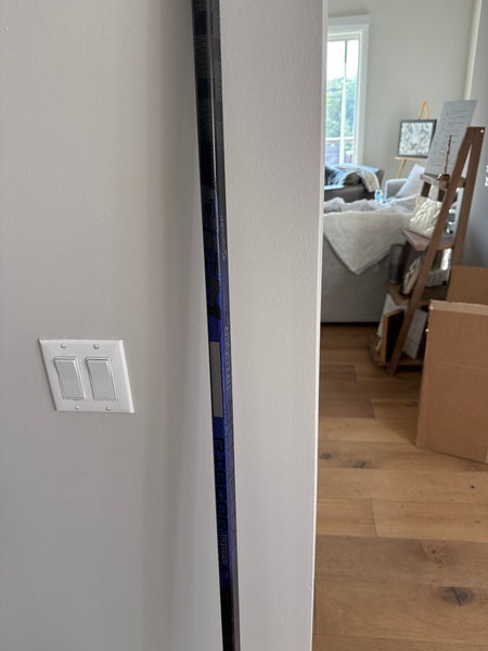 Senior CCM RibCor Trigger 8 Pro Right Handed Hockey Stick P28  (Used)