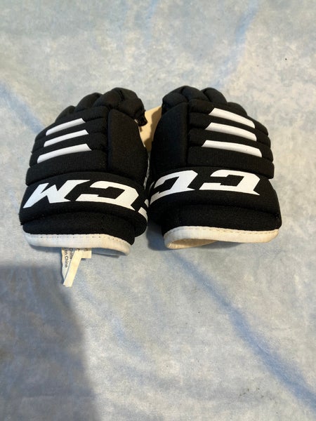 Black Youth CCM 4R II Gloves 8" (Used)