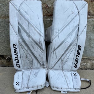 White 30" Intermediate Bauer Vapor X5 Pro Goalie Leg Pads (Used)