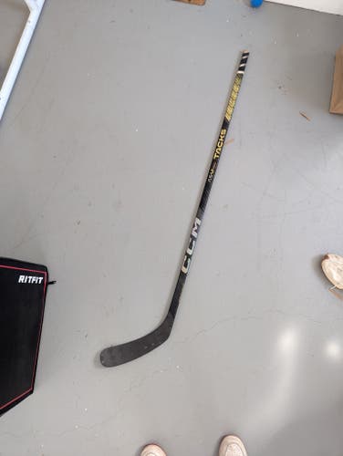 CCM Tacks AS-VI Pro Hockey Stick 40 Flex P29 curve