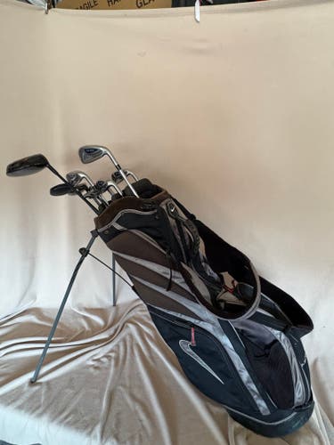 Men's Hotscot Right Handed Clubs (Full Set) Regular Flex 9 Pieces (Used)