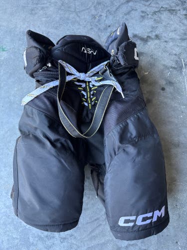 Small Senior CCM Tacks AS-V Hockey Pants (Used)