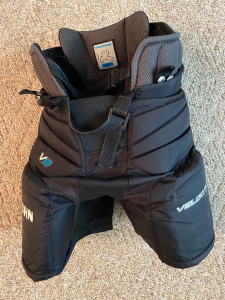 Vaughn Velocity V9 Hockey Goalie Pants Junior Medium/Large  (Used)