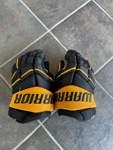 Black Senior Warrior Alpha Pro Gloves 14" (Used)