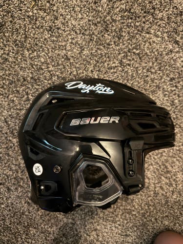 Bauer Re-akt 155 Large Like New