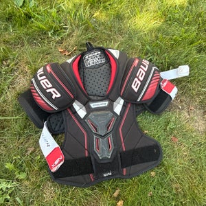 Senior Medium Bauer NSX Shoulder Pads (Used)