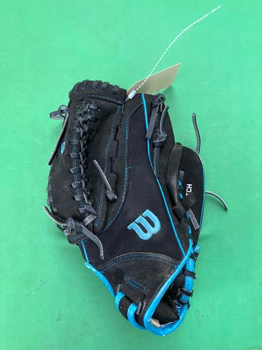 Wilson A440 Cat Osterman RH Softball Glove 12" (Used)