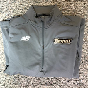 Bryant University Athletics New balance 1/4 Zip Pullover (Size M)