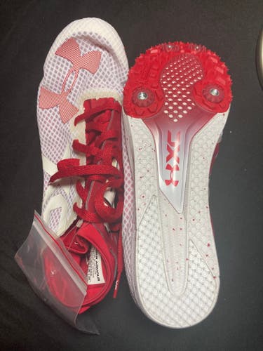 Badger Men's Size 8.5 Mid Top UA Cross Country Spikes