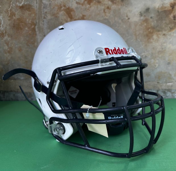 Youth XXS/XS Riddell Victor Helmet (Used)