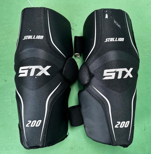 Medium Adult STX Stallion 200 Arm Pads (Used)