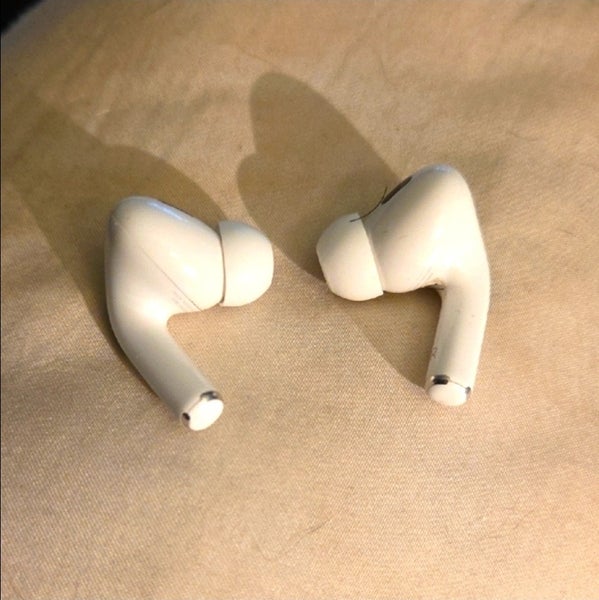 Exploding Airbuds Apple Apple Airbuds Pro 3rd Gen | SidelineSwap | Buy and Sell on SidelineSwap