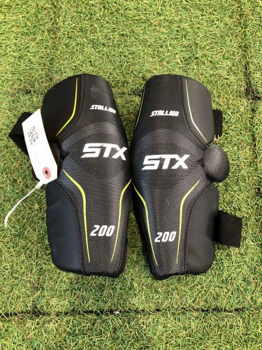 Small Youth STX Stallion 200 Arm Pads (Used)