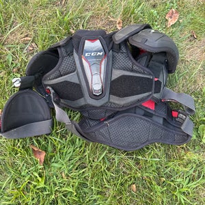 Junior Medium CCM JetSpeed FT1 Shoulder Pads (Used)