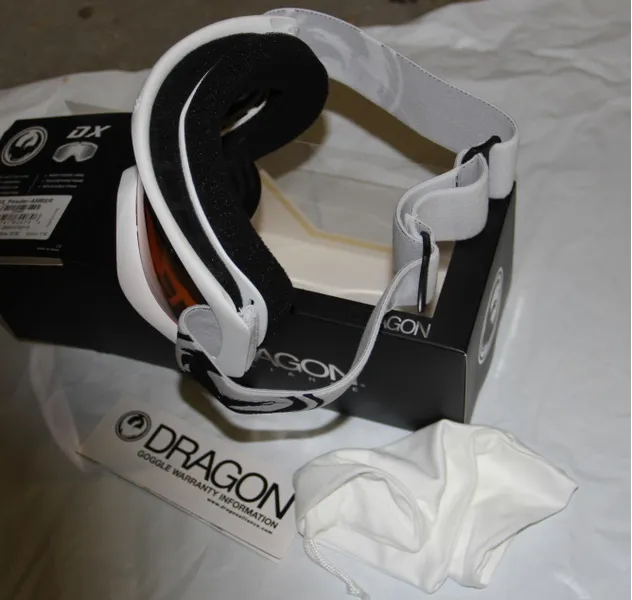 Dragon DX Ski snowboard Goggles   NEW never use with store wear